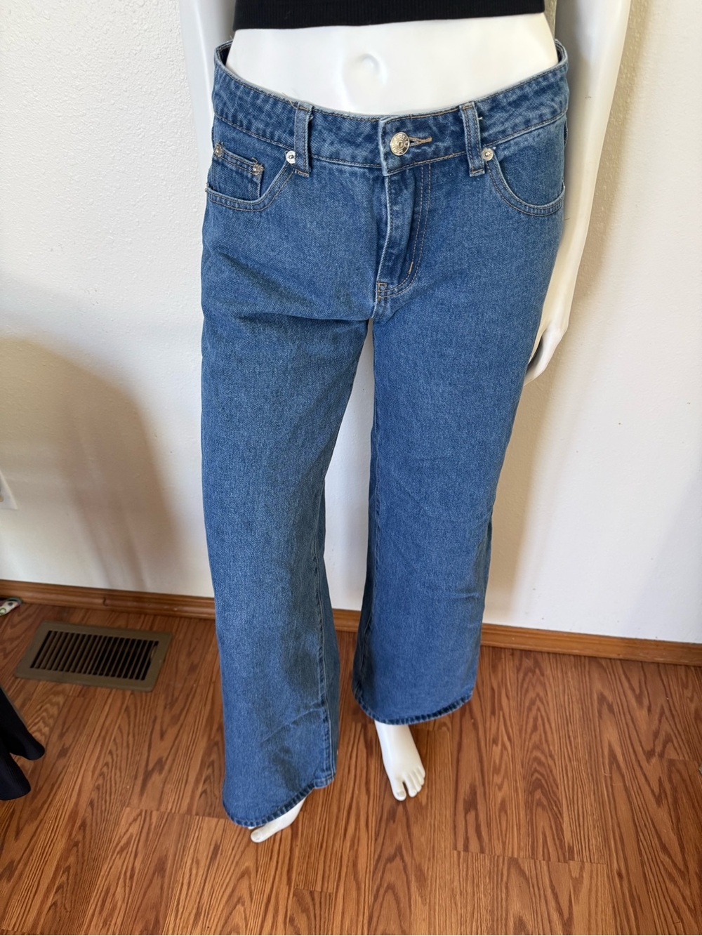 Edikted Classic Blue Wide-Leg Jeans